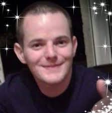 Can everyone please an eye out for Declan Phinn , if anyone sees him or  knows any whereabouts of him can you contact someone ASAP!!