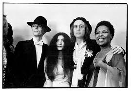 Yoko had all white on. David Bowie Yoko Ono John Lennon And David Bowie News Facebook