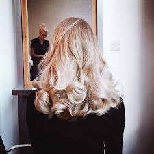 Vintage Blonde Curls Big Voluminous Curls 1950s Hairstyle Hair Styles Hair Beauty Curly Hair Styles