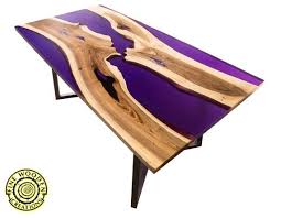 Table En Resine A Manger Violet Avec Resine Eclatante Bois De Etsy Resin Table Walnut Wood Purple