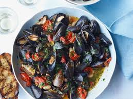 Recette De Moules Marinieres Top 10 Des Variations Les Plus Appreciees Recette Moules Marinieres Recette Moules Recette