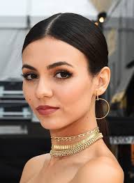 Beautiful celebrities beautiful actresses victoria justice hair victorious tori vega beauté blonde most beautiful beautiful women absolutely gorgeous. Victoria Justice Style Clothes Outfits And Fashion Page 62 Of 91 Celebmafia