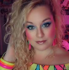 Anyone know what kind of bug this is, wingspan at least 4 inchinches