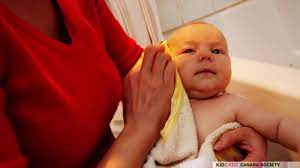 I have a 6, 4 and 1 year old and they all take a bath together. How To Bathe A Baby Safety First Youtube