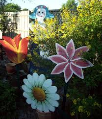 Giant Wooden Flowers Wooden Flowers Wood Yard Art Wood Flowers