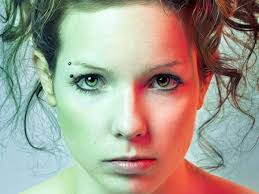 Coronavirus : Pendant le confinement, Marion Roch sort son album "Echos" en  tout digital