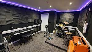 Soundproofing a drum room means that no sound will escape the room into other rooms. How To Soundproof A Home Music Studio Practice Room Brick Block Construction