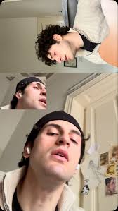 🇬🇧+🇫🇷 "Senza titolo" by Lucio Corsi, live at Monfort In Jazz, Monforte  d'Alba (Italy), August 2020. Filmed by Laura Simonetti. @monfortinjazz 🇬🇧  "I had a girlfriend who wasn't water You couldn't drink