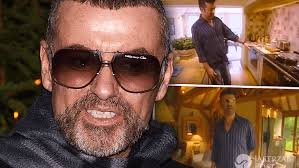 Tak wygląda willa w której zmarł George Michael! Tylko raz wpuścił do niej  kamery [GALERIA]