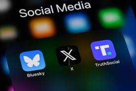 X (Twitter) is down again, and folks are losing it