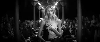 Moje pierwsze skojarzenie to twin peaks. Mary Komasa Provokr