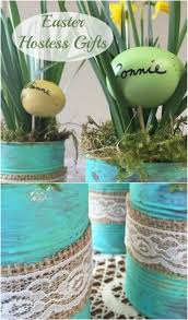 50 Jaw Dropping Ideas For Upcycling Tin Cans Into Beautiful Household Items Blechdosen Blechdosen Basteln Und Haushaltsgegenstande