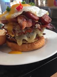 Burger For Breakfast Hash Browns Beef Patty Bacon Cheddar Onions Mushrooms Chorizo Egg And Chillis Best Burger Recipe Burger Breakfast Hashbrowns