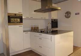 trying to find a tiny kitchen suggestion relax right here we find great deals of tiny kitchen area design ve kitchen inspirations home kitchens small kitchen