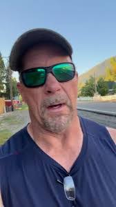 Steven Wain's Instagram, Twitter & Facebook