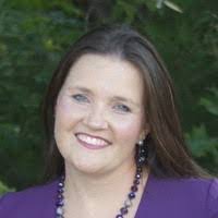 Kim Geer's Instagram, Twitter & Facebook