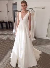 Traumhafte und individuelle hochzeitskleider aus feinsten stoffen und 458 25 183 30 3 bewertungen elegantes langes a linie ivory brautkleider aus satin 412 43 164 97. Gunstige A Linie Brautkleider Simplydress De