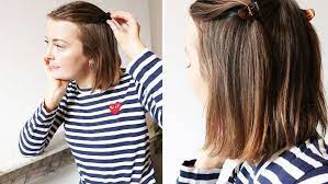 Hair clips are the most popular accessories these days! How To Wear 90s Hair Accessories