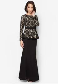 Hannah Lace Peplum Kurung From Vercato In Black Embody The Modern 44 Classic Beauty In This Stunning Baju Kurung By Vercato The Gaun Gaun Pesta Baju Kurung