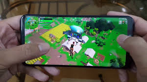 Huawei is rolling out emui 9.1 software update to huawei nova 3 and nova 3i. Test Game Fortnite Mobile On Huawei Nova 3 Youtube