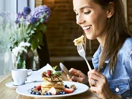 10 comidas de restaurantes que tienen mucha más azúcar de lo que crees