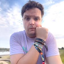 What does "outstanding previous stud Acad record" means