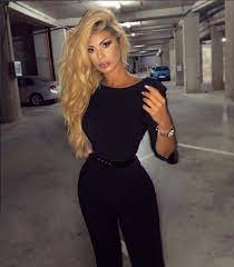 Abonohu,nese deshiron ta mbeshtetesh kanalin tim shqiptare! Police Arrest The Obsessed After Luana Vjollca
