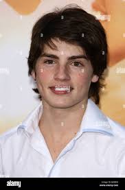 Gregg sulkin hi-res stock photography and images