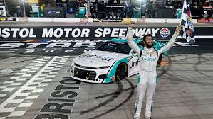 The typical nascar driver makes $5 million a year from all sources. Chase Elliott Checkers In The Nascar All Star Race At Bristol Wchs