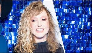 В инстаграме певица регулярно показывает селфи без фотошопа. Alla Pugacheva 2020 Pevica Ispugala Set Licom S Plasticheskimi Operaciyami Foto Nv