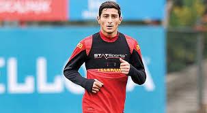 €5.00m* aug 16, 1994 in höxter.koray günter is the brother of ferdi günter ( retired ). Koray Gunter S Latest Updates Footballscout Com