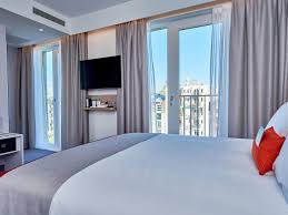 Free wifi access is available throughout the hotel. Hotels In Amsterdam Suchen Die Besten 15 Hotels In Amsterdam Netherlands Von Ihg