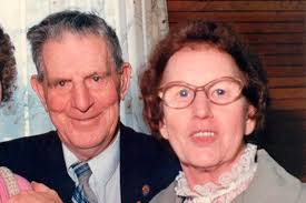 Contributions to the tribute of Rose Ettinger