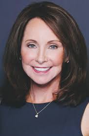 Sandra Crews's Instagram, Twitter & Facebook