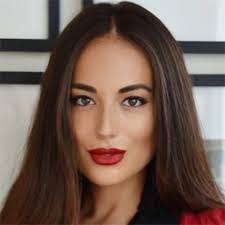 Colette Sapp's Instagram, Twitter & Facebook