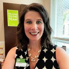 Pamela Horne's Instagram, Twitter & Facebook