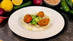 Wir In Bayern Rezepte Falafel Mit Ras El Hanout Joghurt Br De Rezepte Vegetarische Gerichte Falafel