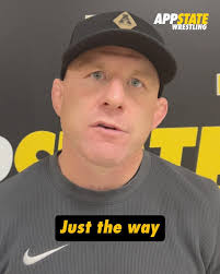 𝑪𝒂𝒍𝒊𝒇𝒐𝒓𝒏𝒊𝒂 𝑳𝒐𝒗𝒆 😏 Top 30 in the country. Big dog coming to  VA by way of the Golden State. Welcome to the family, Jonathan Rocha!  #ThisIsHome #Hokies 🦃