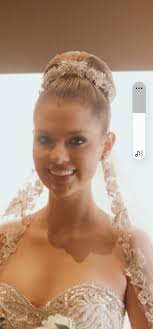 Hair stylist for wedding hairstyle trial and day of