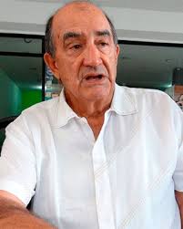 Vicente Brito: Esperan una "solución mágica" a la actual crisis