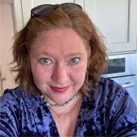 Janis Lambert's Instagram, Twitter & Facebook