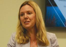 Kelcey Young named Sweet Home's city manager