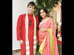 Thank you for watching this video. Vivek Oberoi Vivek Oberoi Wife Vivek Oberoi Blessed With Baby Girl Vivek Oberoi Son Vivek Oberoi Father Vivek Oberoi Dad Vivek Oberoi Family Vivek Oberoi News Filmibeat