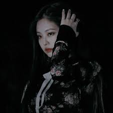Saya berharap banyak orang akan menyukai film ini setelah menontonnya, dan mereka bisa mengambil pesan yang ada di film ini, harapnya. Roleplayer Ideas Blackpink Jennie Aesthetic Jennie Dark
