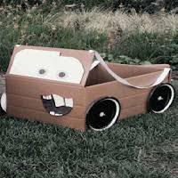 اشغال اعمال فنية يدوية بالكرتون اعمال اعادة تدوير سهله للاطفال حديثة بالخطوات بالصور Hand Craft Wooden Toy Car Toy Car Wooden Toys