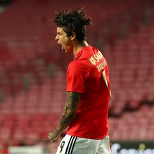 He currently plays as a striker in primeira liga for club sl benfica. Sl Benfica On Twitter This Is A Darwin Nunez Appreciation Tweet Thank You Good Night Darwinszn Slbbfs Wearebenfica