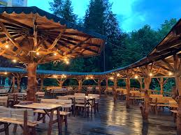 Spatiile de cazare dispun de urmatoarele facilitati proprii: Super Oferta Tratament Balnear Sovata Hotel Alunis Pico Mar Travel