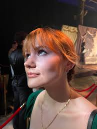 Doppelgäng me up please! : r/Doppleganger