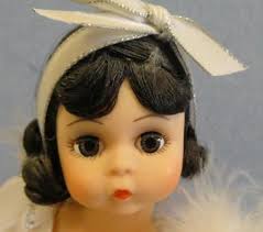 Madame Alexander Snow White #495 (Storyland)