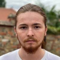 Daniel Heasley's Instagram, Twitter & Facebook